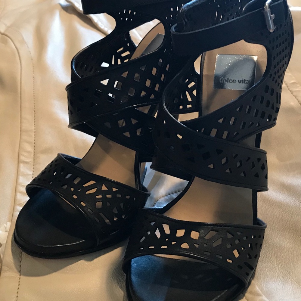 Dolce Vita Heels (Near Mint Condition) - Picture 2 of 7
